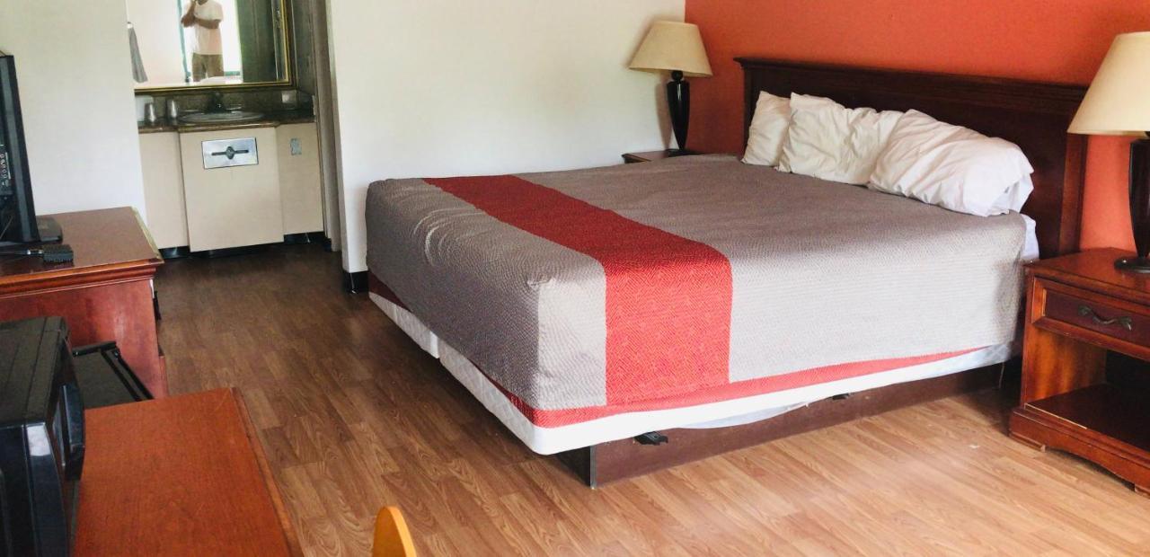 The Nest Hotel סופולק מראה חיצוני תמונה