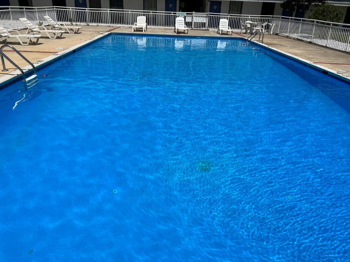 The Nest Hotel סופולק מראה חיצוני תמונה